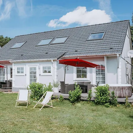 Ferienhaeuser Insel Usedom Haus Jojo 7 - Blick Aufs Achterwasser! Whirlpool Und Sauna