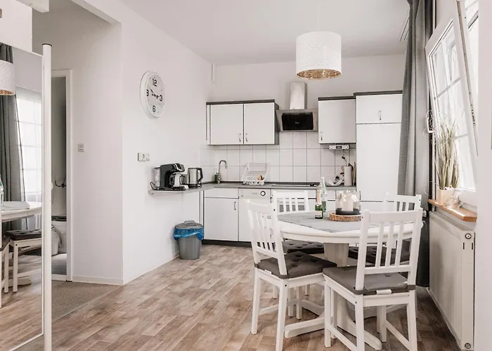 Ferienhaeuser Insel Usedom Haus Jojo 7 - Blick Aufs Achterwasser! Whirlpool Und Sauna 度假居 Lutow