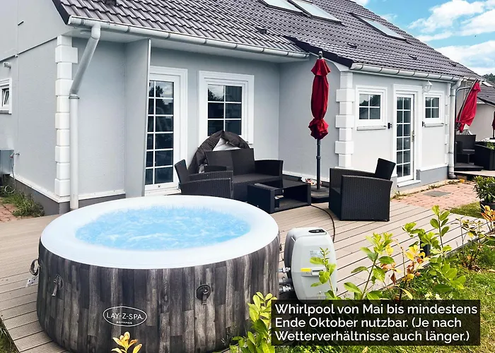 Ferienhaeuser Insel Usedom Haus Jojo 7 - Blick Aufs Achterwasser! Whirlpool Und Sauna Lutow